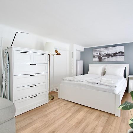 Studio Apartments By Hi5- Cozy Studio Boedapest Buitenkant foto
