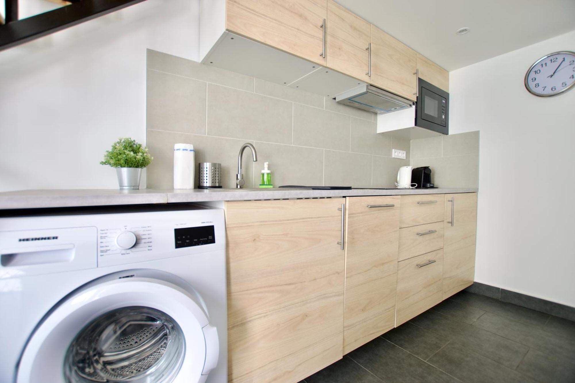 Studio Apartments By Hi5- Cozy Studio Boedapest Buitenkant foto